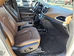 Used 2017 Chrysler Pacifica Limited Minivan for sale #F52258A - photo 11