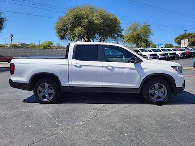 Used 2025 Honda Ridgeline - photo 1