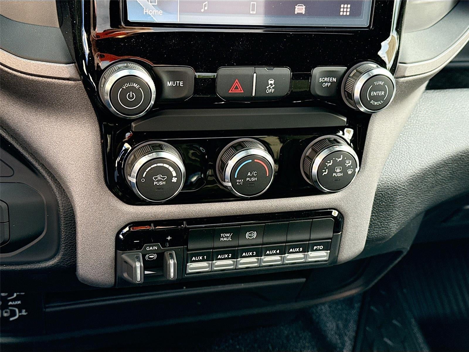 New 2026 Ram 5500 - photo 15