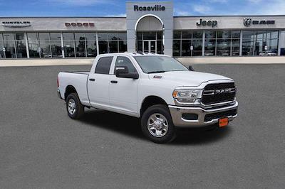 2024 Ram 3500 Crew Cab 4x4, Pickup for sale #RD437258 - photo 1