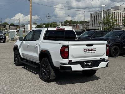 New 2025 GMC Canyon Elevation Crew Cab 4WD Pickup for sale #198688 - photo 2