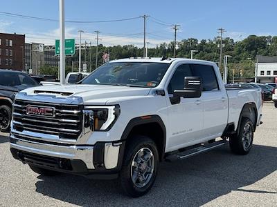 New 2025 GMC Sierra 2500 SLE Crew Cab 4WD Pickup for sale #341788 - photo 1
