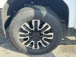 New 2025 GMC Sierra 2500 Denali Ultimate Crew Cab 4WD Pickup for sale #345777 - photo 32
