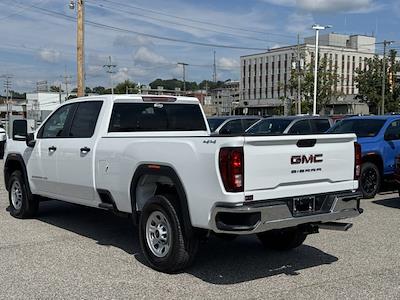 New 2025 GMC Sierra 2500 Pro Crew Cab 4WD Pickup for sale #347341 - photo 2