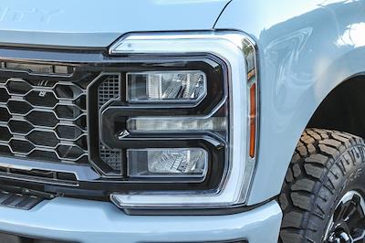 New 2026 Ford F-350 Lariat Crew Cab for sale #260048 - photo 2