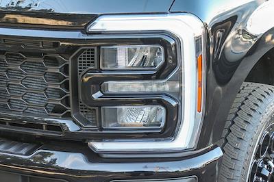 New 2026 Ford F-250 Lariat Crew Cab for sale #260072 - photo 2