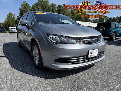 2019 Chrysler Pacifica FWD Minivan for sale #2671E - photo 1