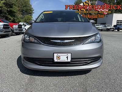 2019 Chrysler Pacifica FWD Minivan for sale #2671E - photo 2