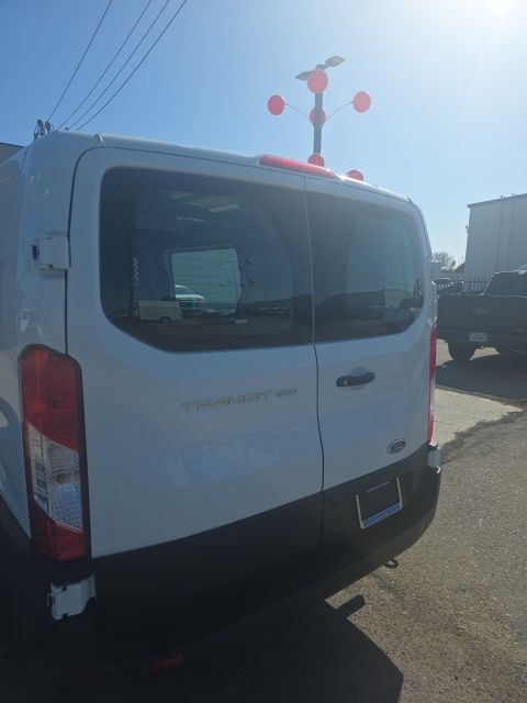 Used 2024 Ford Transit 250 - photo 26