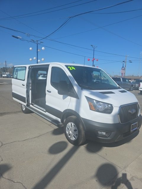 Used 2024 Ford Transit 250 - photo 9