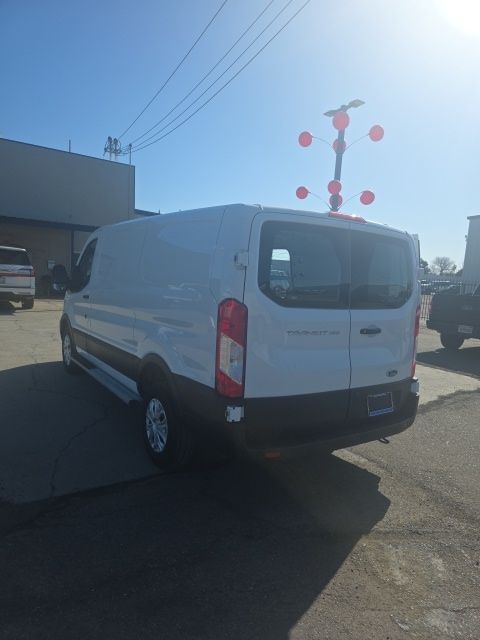 Used 2024 Ford Transit 250 - photo 5