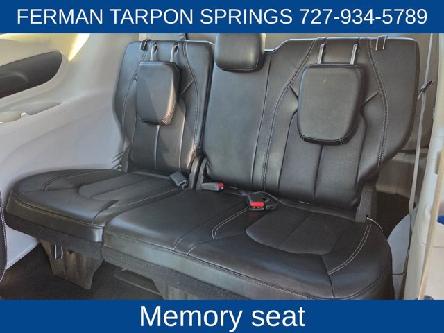 Used 2024 Chrysler Pacifica - photo 17