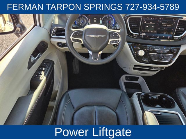 Used 2024 Chrysler Pacifica - photo 18