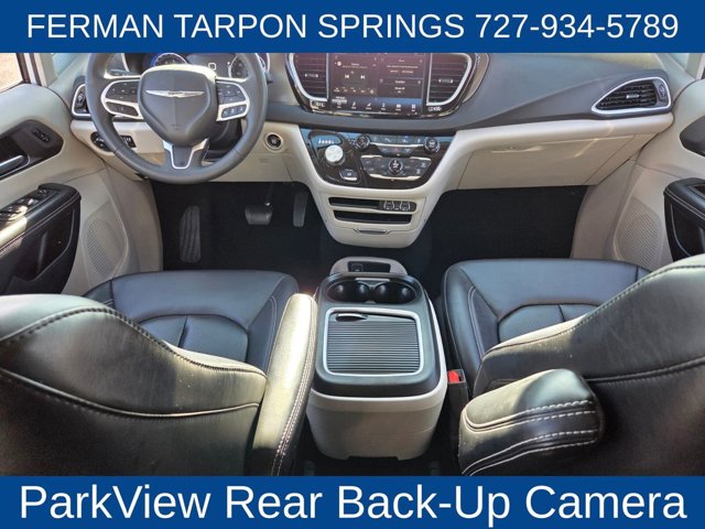 Used 2024 Chrysler Pacifica - photo 19