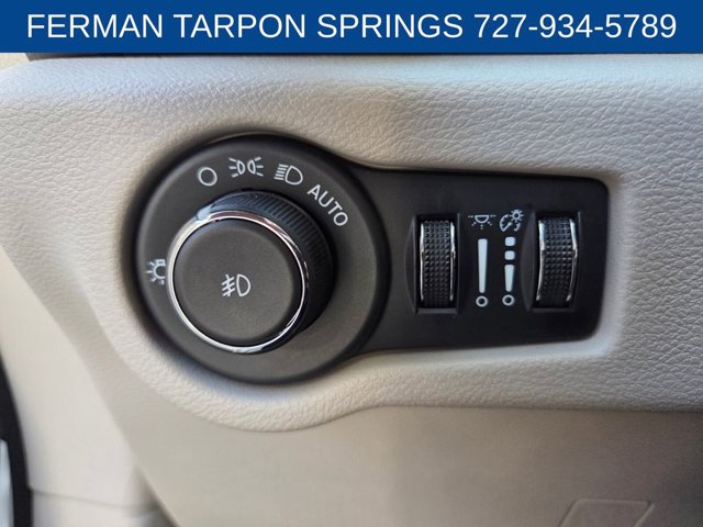 Used 2024 Chrysler Pacifica - photo 27