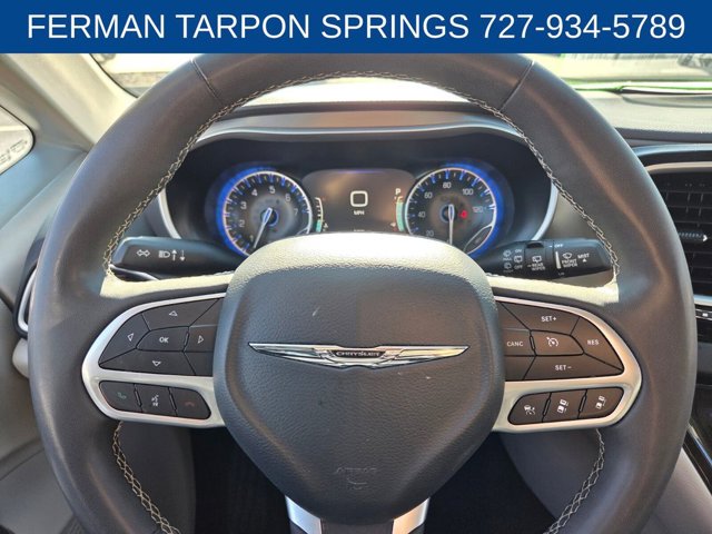 Used 2024 Chrysler Pacifica - photo 32