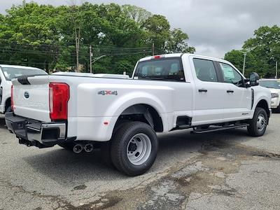 2025 Ford F-350 Crew Cab DRW 4x4 Pickup for sale #5R6524 - photo 2
