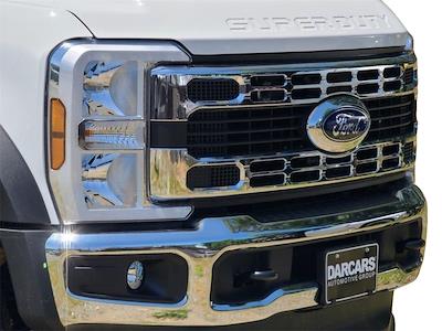 New 2025 Ford F-550 - photo 1
