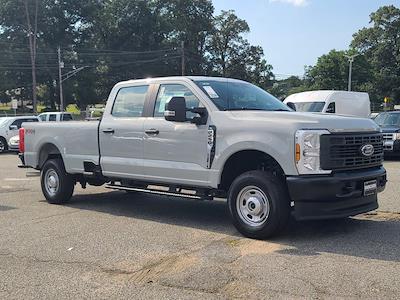 New 2025 Ford F-250 Lariat Crew Cab 4x4 Pickup for sale #5R6537 - photo 1
