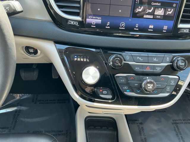 Used 2023 Chrysler Pacifica - photo 18