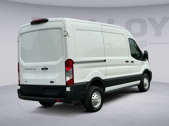 Used 2023 Ford Transit 250 - photo 8