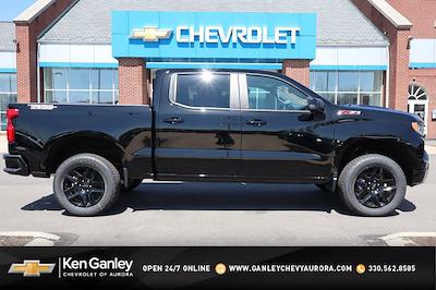 New 2025 Chevrolet Silverado 1500 LT Crew Cab 4WD Pickup for sale #66699 - photo 1