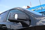 2026 Chevrolet Silverado 1500 Crew Cab 4x4 Pickup for sale #66964 - photo 4