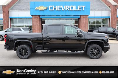 2025 Chevrolet Silverado 2500 Crew Cab 4x4 Pickup for sale #66981 - photo 1