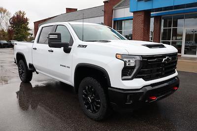 2026 Chevrolet Silverado 2500 Crew Cab 4WD Pickup for sale #67128 - photo 2