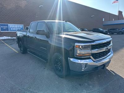 Used 2018 Chevrolet Silverado 1500 - photo 1