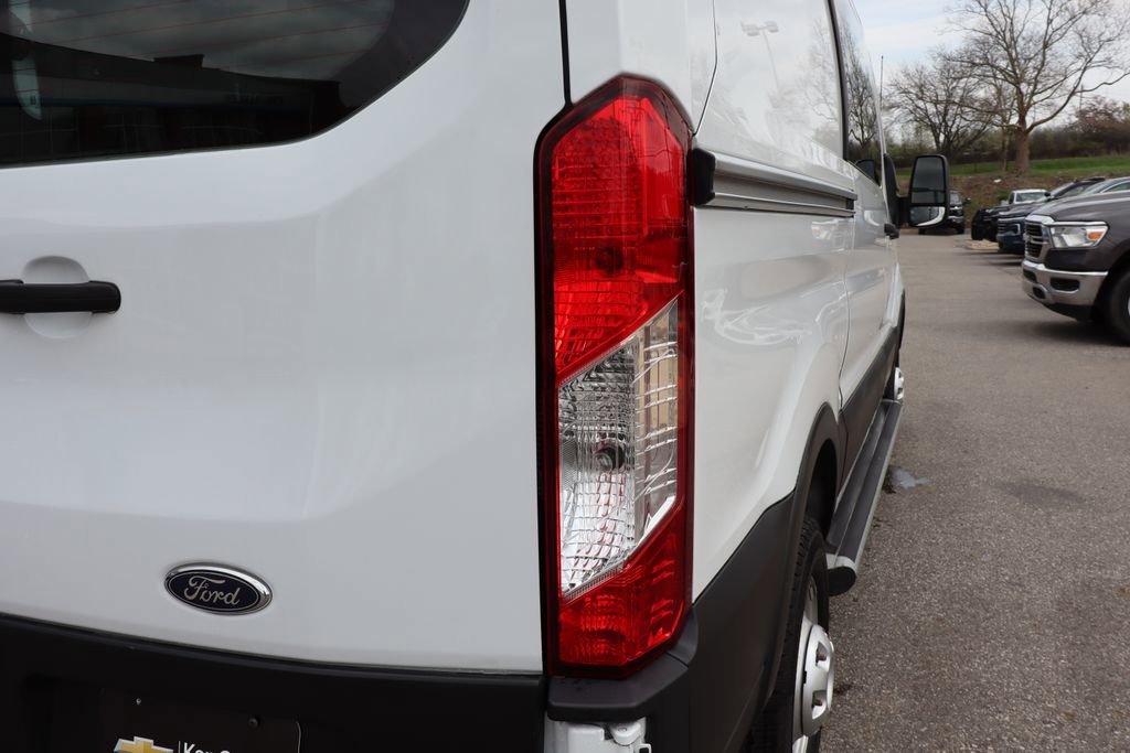 Used 2023 Ford Transit 250 - photo 31