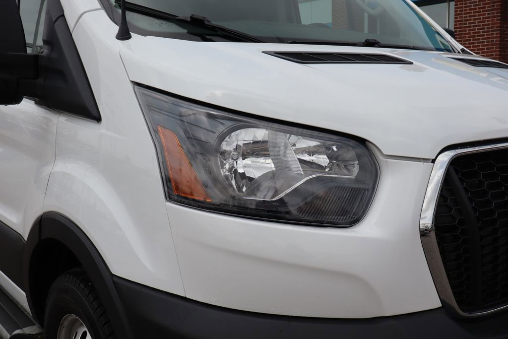 Used 2023 Ford Transit 250 - photo 6