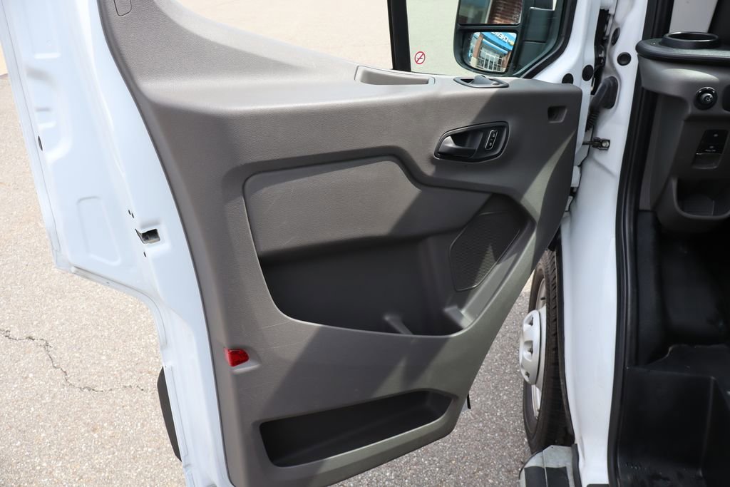 Used 2023 Ford Transit 250 - photo 10