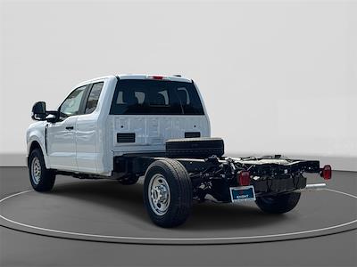 2025 Ford F-350 Super Cab SRW 4x2 Cab Chassis for sale #FS1325C - photo 2