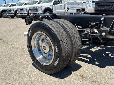 New 2025 Ford F-550 - photo 1