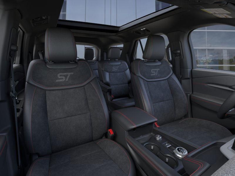 New 2026 Ford Explorer - photo 12