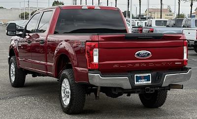 2017 Ford F-250 Crew Cab 4WD Pickup for sale #V66933 - photo 2