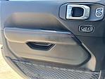 2020 Jeep Gladiator Crew Cab 4x4 Pickup for sale #V67176 - photo 17