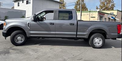 2021 Ford F-350 Crew Cab SRW RWD Pickup for sale #V68157 - photo 2