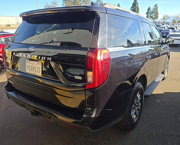 Used 2025 Ford Expedition Active for sale #V68635 - photo 2