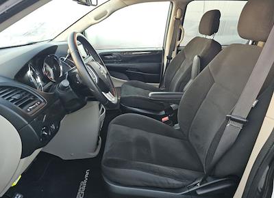 Used 2017 Dodge Grand Caravan - photo 1