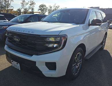 Used 2025 Ford Expedition - photo 1