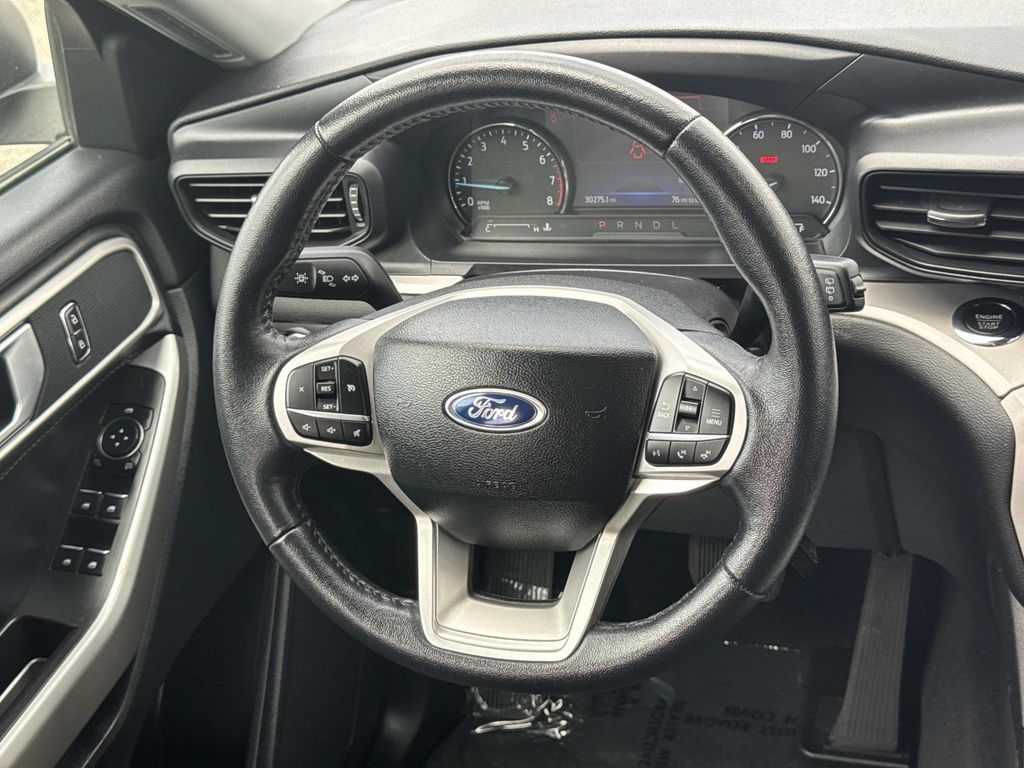 Used 2023 Ford Explorer - photo 7
