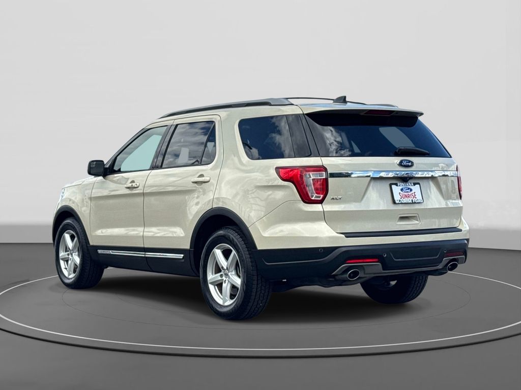 Used 2018 Ford Explorer - photo 9