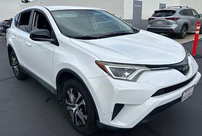 Used 2018 Toyota RAV4 - photo 1