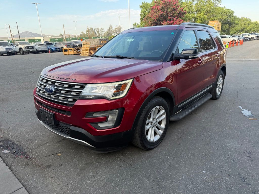 Used 2017 Ford Explorer - photo 1