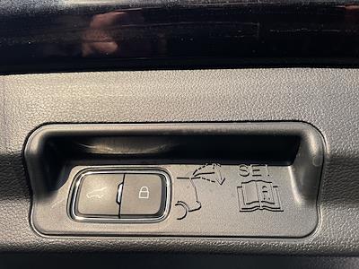 Used 2024 Ford Explorer - photo 1