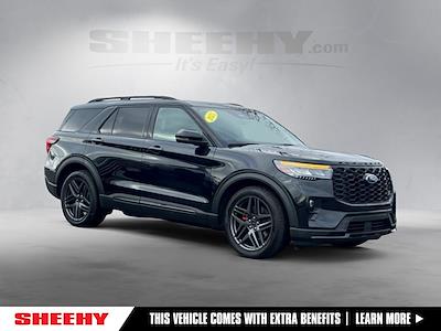 Used 2025 Ford Explorer - photo 1