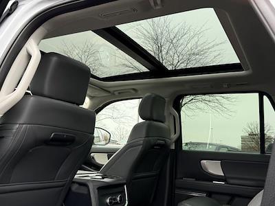 Used 2025 Ford Expedition - photo 1