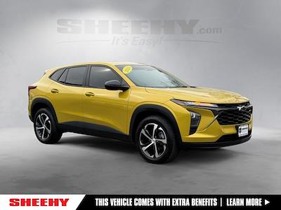 Used 2024 Chevrolet Trax - photo 1